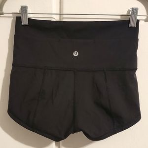 Lululemon | Yoga Shorts